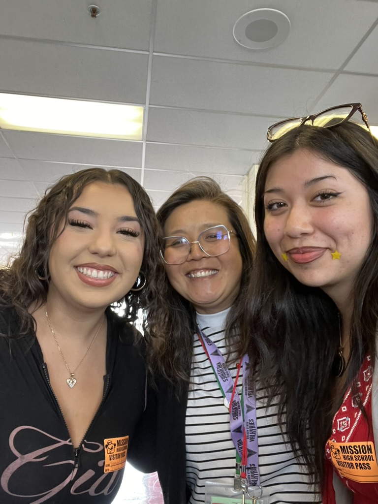 Alejandra Flores (right) and Brianna Rodriguez (left) , class of 2025 alum with Ms. A (middle)